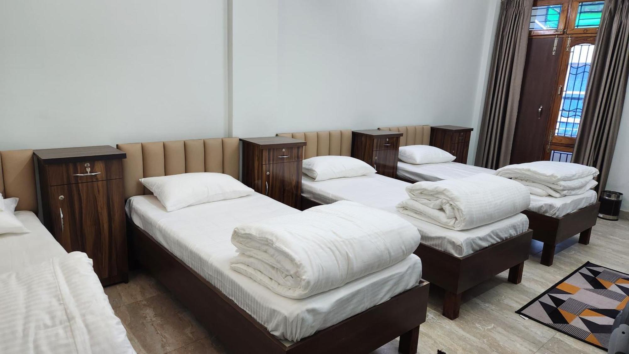 Nandi Retreat Homestay Waranasi Zewnętrze zdjęcie