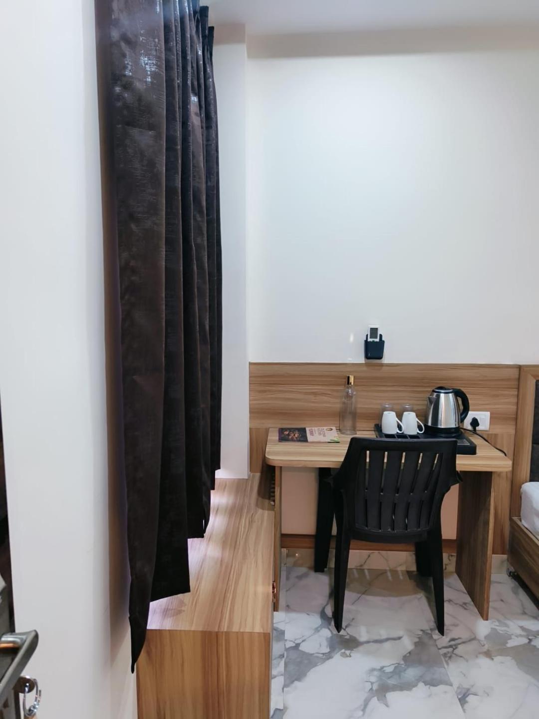 Nandi Retreat Homestay Waranasi Zewnętrze zdjęcie