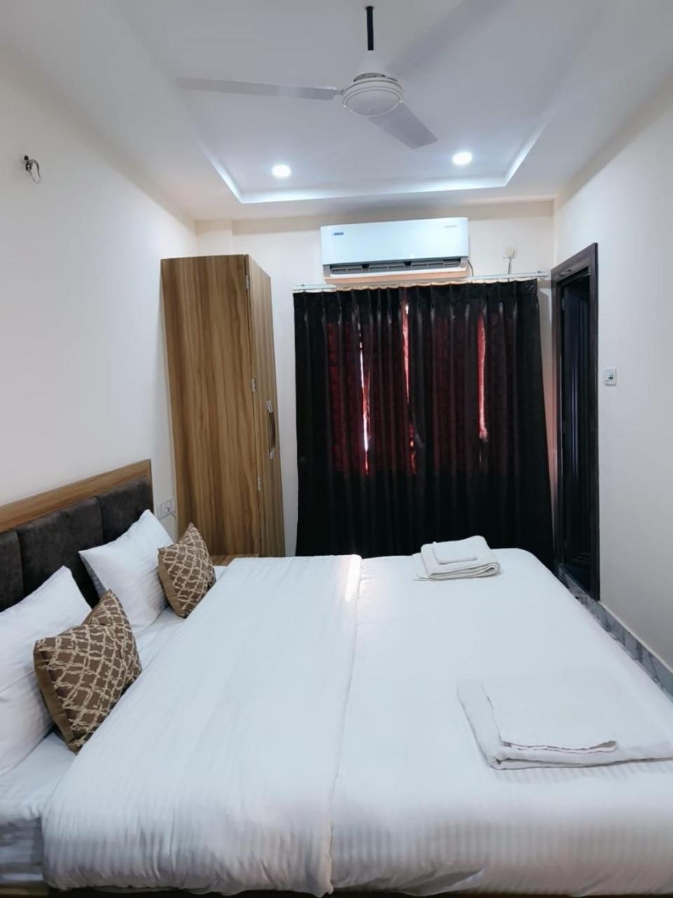 Nandi Retreat Homestay Waranasi Zewnętrze zdjęcie