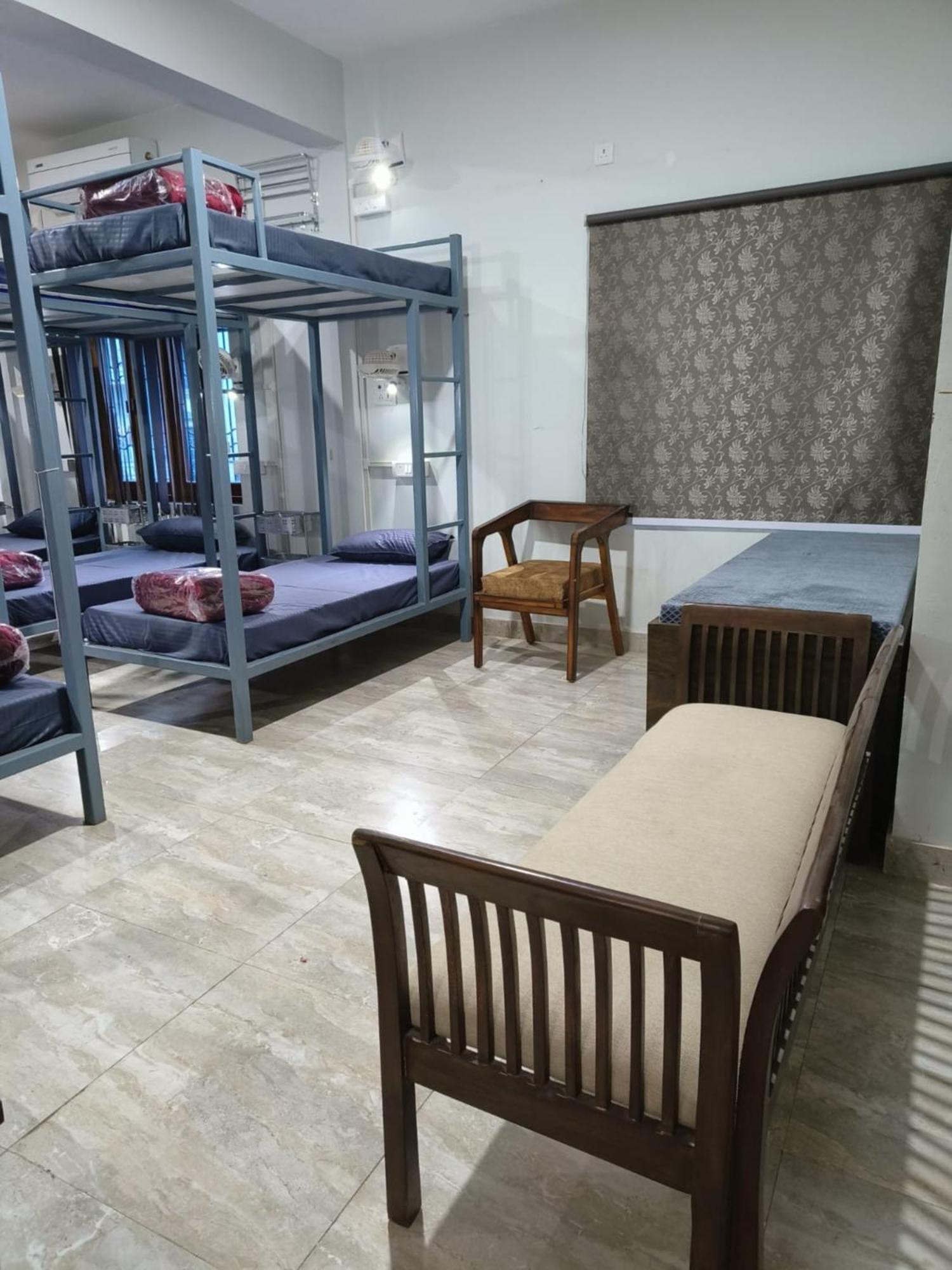 Nandi Retreat Homestay Waranasi Zewnętrze zdjęcie
